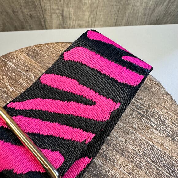 Wide Animal Print Hot Pink Purse Strap Adjustable Crossbody Guitar Strap NEW - Picture 4 of 4